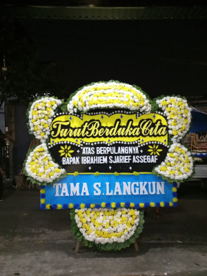 Papan Bunga Duka di Jayamandiri